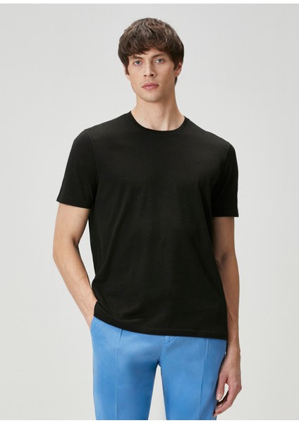 Siyah Yün T-Shirt