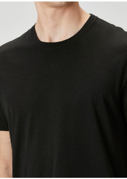 Siyah Yün T-Shirt indirimleri