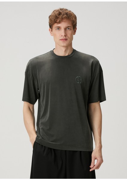 Koyu Yeşil Logo Nakışlı T-Shirt