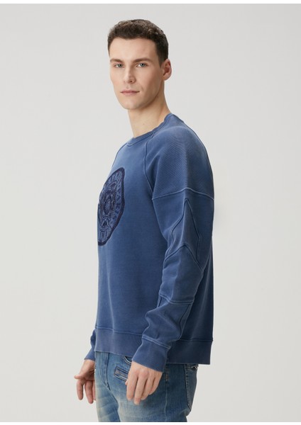Mavi Logo Detaylı Sweatshirt modelleri