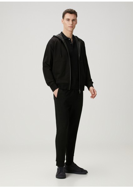 Siyah Kapüşonlu Sweatshirt