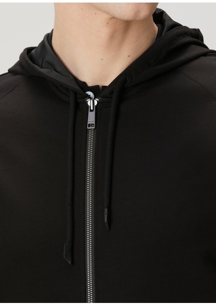 Siyah Kapüşonlu Sweatshirt