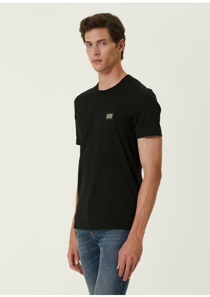 Siyah Logo Detaylı T-Shirt modelleri