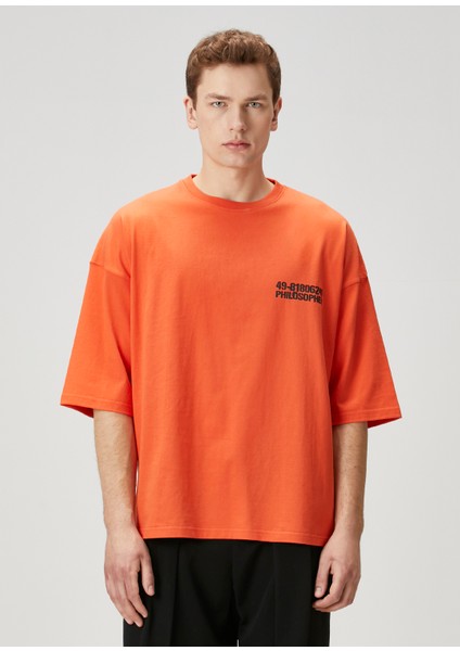 Turuncu Slogan Baskılı T-Shirt