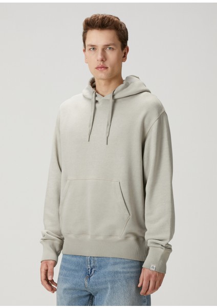Gri Kapüşonlu Sweatshirt