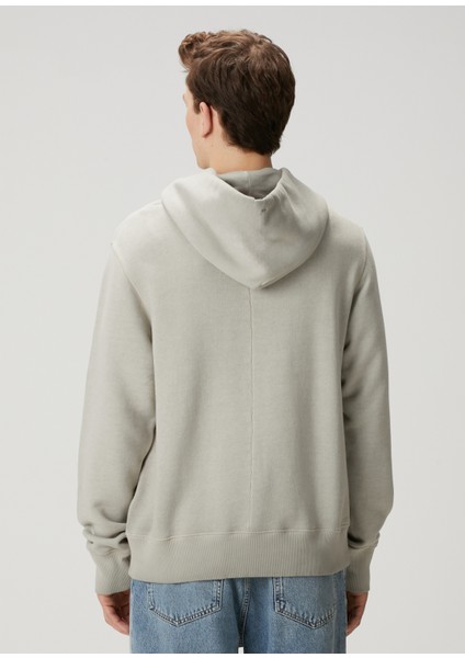 Gri Kapüşonlu Sweatshirt