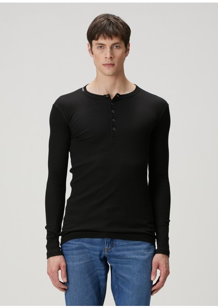 Siyah Uzun Kollu T-Shirt