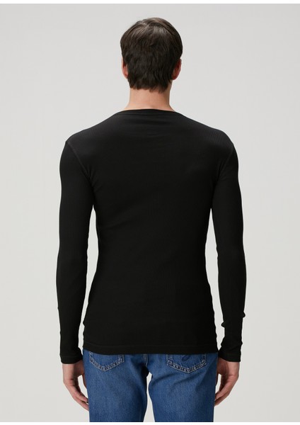 Siyah Uzun Kollu T-Shirt