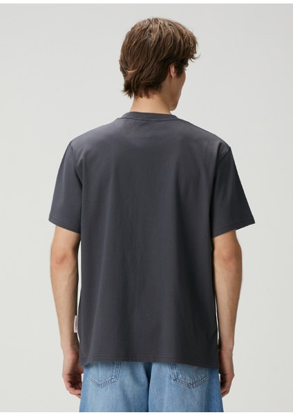Gri Slogan Baskılı T-Shirt