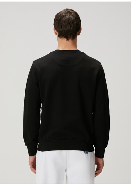 Siyah Logo Nakışlı Sweatshirt fırsatları