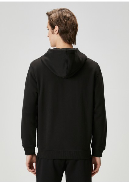 Siyah Kapüşonlu Sweatshirt