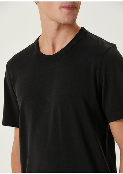 Siyah T-Shirt indirimleri
