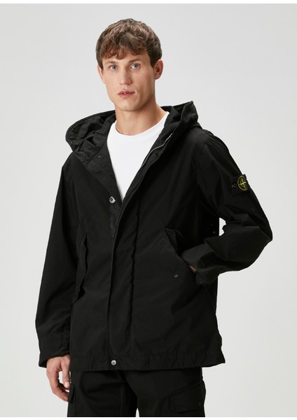 Siyah Kapüşonlu Parka