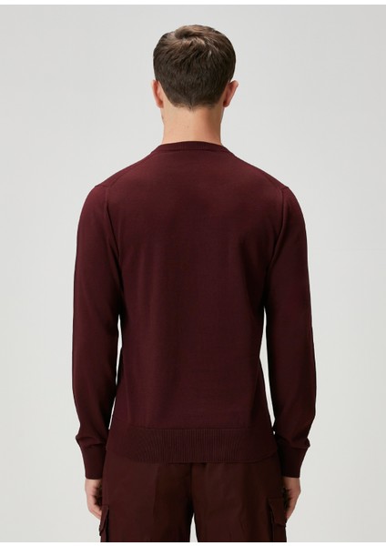 Bordo V Yaka Kazak