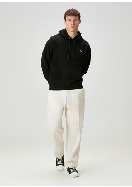 Siyah Kapüşonlu Logo Baskılı Sweatshirt fiyatları