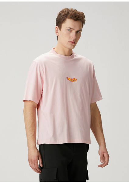 Pembe Figür Baskılı T-Shirt fırsatları