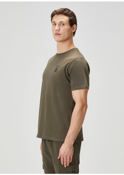 Yeşil Baskılı T-Shirt modelleri