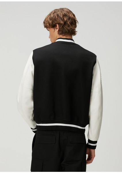 Siyah Beyaz Yün Varsity Mont fırsatları