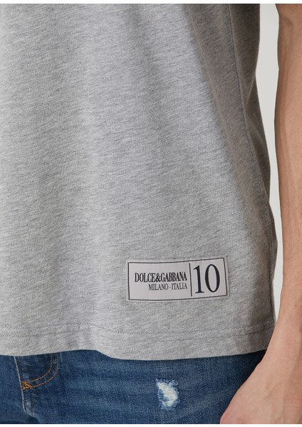 Gri Logo Detaylı T-Shirt