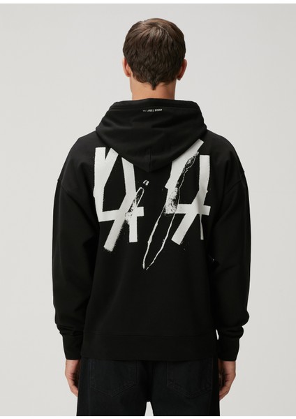 Siyah Kapüşonlu Logo Detaylı Sweatshirt fırsatları