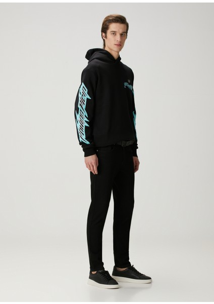 Siyah Mavi Kapüşonlu Sweatshirt