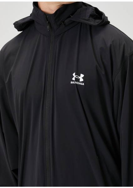 x Under Armour Siyah Kapüşonlu Logo Detaylı Mont indirimleri
