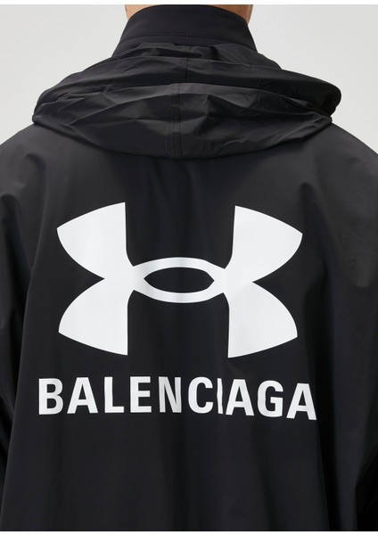 x Under Armour Siyah Kapüşonlu Logo Detaylı Mont