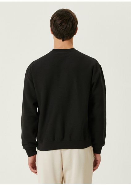 Siyah Logolu Sweatshirt