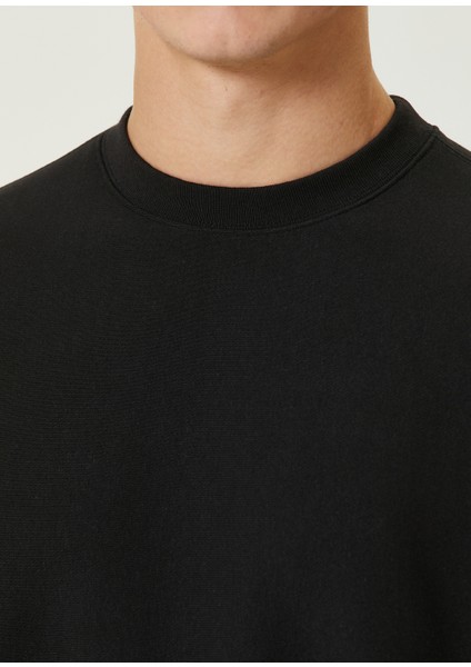 Siyah Logolu Sweatshirt
