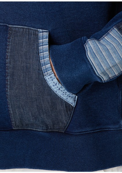 Indigo Kapüşonlu Patchwork Detaylı Sweatshirt