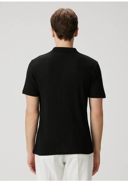 Siyah Çizgi Dokulu T-Shirt fırsatları