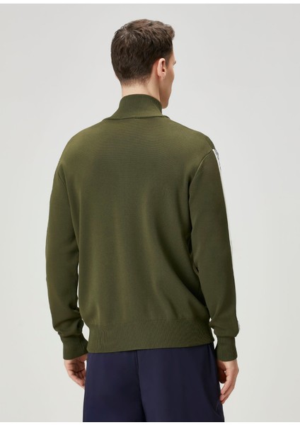 Kahverengi Şerit Detaylı Sweatshirt fırsatları