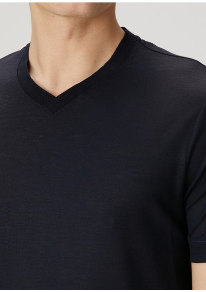 Koyu Mavi Yün T-Shirt