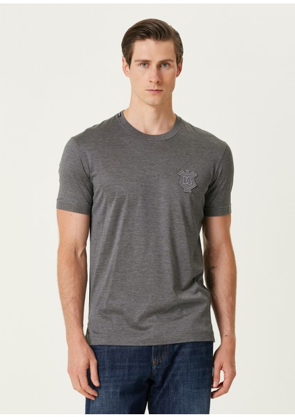 Gri Logo Patchli Ipek T-Shirt