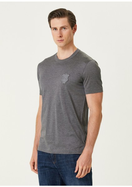 Gri Logo Patchli Ipek T-Shirt modelleri