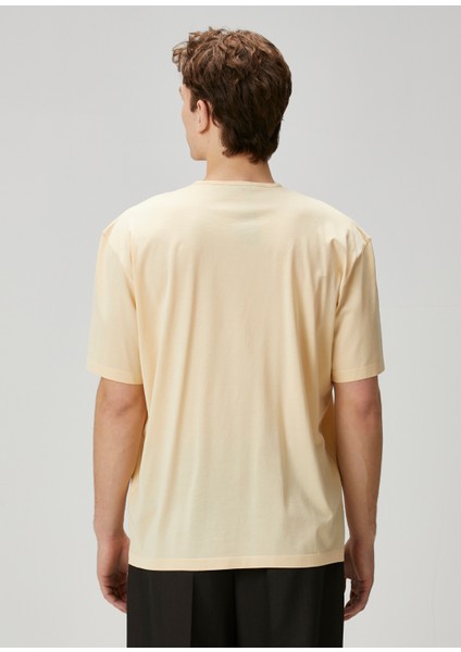 Açık Turuncu T-Shirt fırsatları