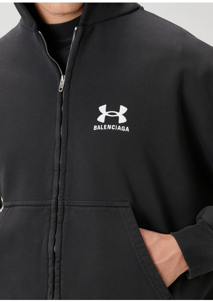 x Under Armour Regular Fit Siyah Sweatshirt