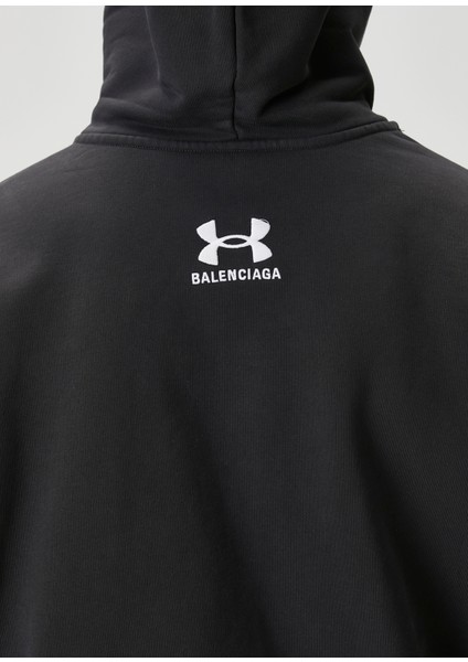 x Under Armour Regular Fit Siyah Sweatshirt