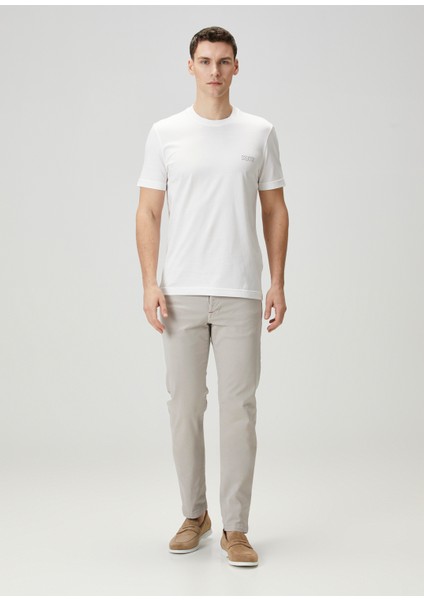 Beyaz Logo Nakışlı T-Shirt fiyatları