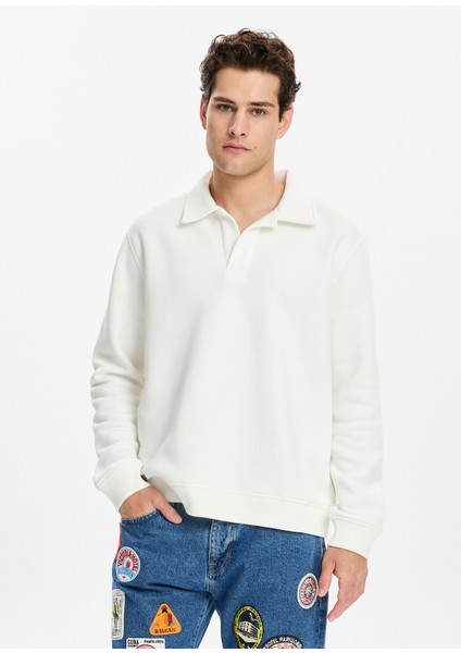 Beyaz Polo Yaka Erkek Sweatshirt