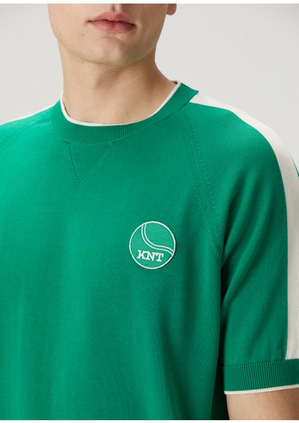 Beyaz Yeşil Logo Patchli Kısa Kollu Triko indirimleri