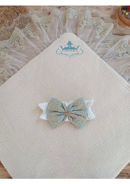 Yenidoğan Kuzulu Taç Nakış Güpürlü Fiyonklu Duvaklı Prizma Taş Unisex Kundak Bebek Battaniyesi Su Yeşili fırsatları