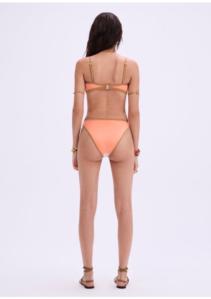 Cleopatra Yavruağzı Beyaz Kadın Bikini Takımı modelleri