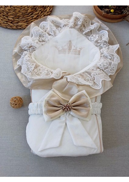 Yenidoğan Nil Taç Nakışlı Kumru Kundak Bebek Battaniyesi Sütlü Kahve