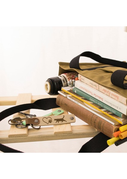 Pudra-Beyaz, Motor Tutkunlarına, Isim Plaka ve B Rh (+) Yazılı Özel Üretim Deri 2'li Anahtarlık Set