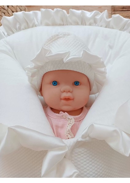 Yenidoğan Ultralüks Fermuarlı ve Cepli Lucky Baby Nakışlı Bebek Battaniyesi Kundak Ekru fırsatları