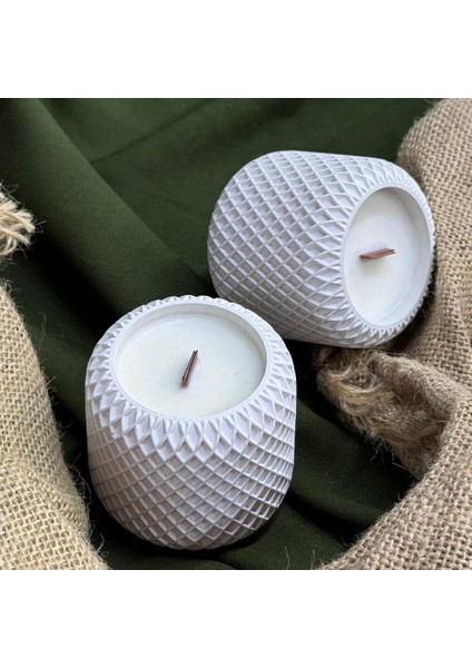 Ikili Soya Wax Mum Seti – Örgü Desenli Seramik Kapta, Doğal ve Şık