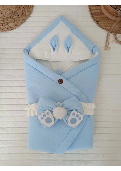 Yenidoğan 4 Kat Müslin Kumaş Kulaklı Patili Fiyonk Bebek Battaniyesi Kundak Mavi