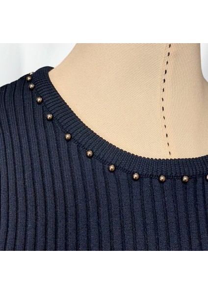 6921 Halter Yaka Boncuk Işlemeli Lacivert Bluz - 38/40 fırsatları