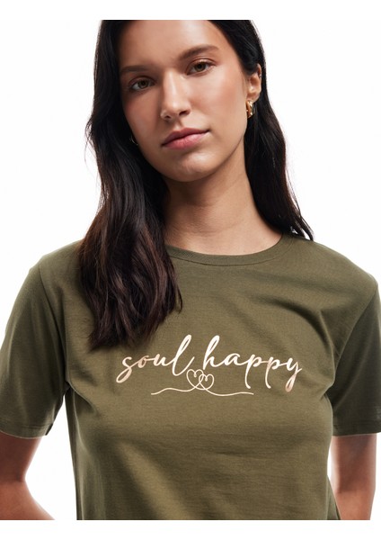 Pamuklu Kısa Kollu Bisiklet Yaka Baskılı Kadın Tişört fiyatları